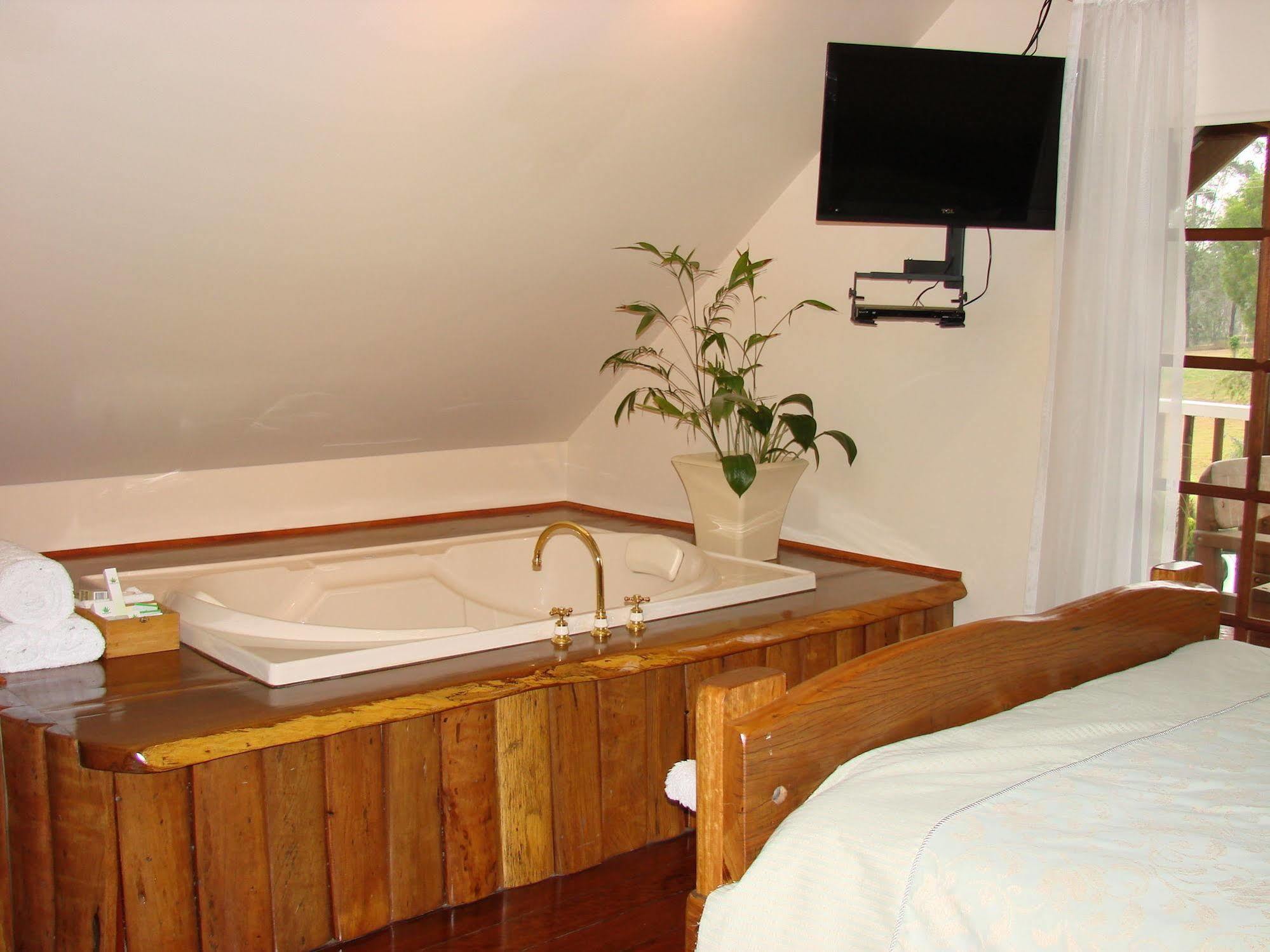 Clarence River Bed & Breakfast Графтон Экстерьер фото